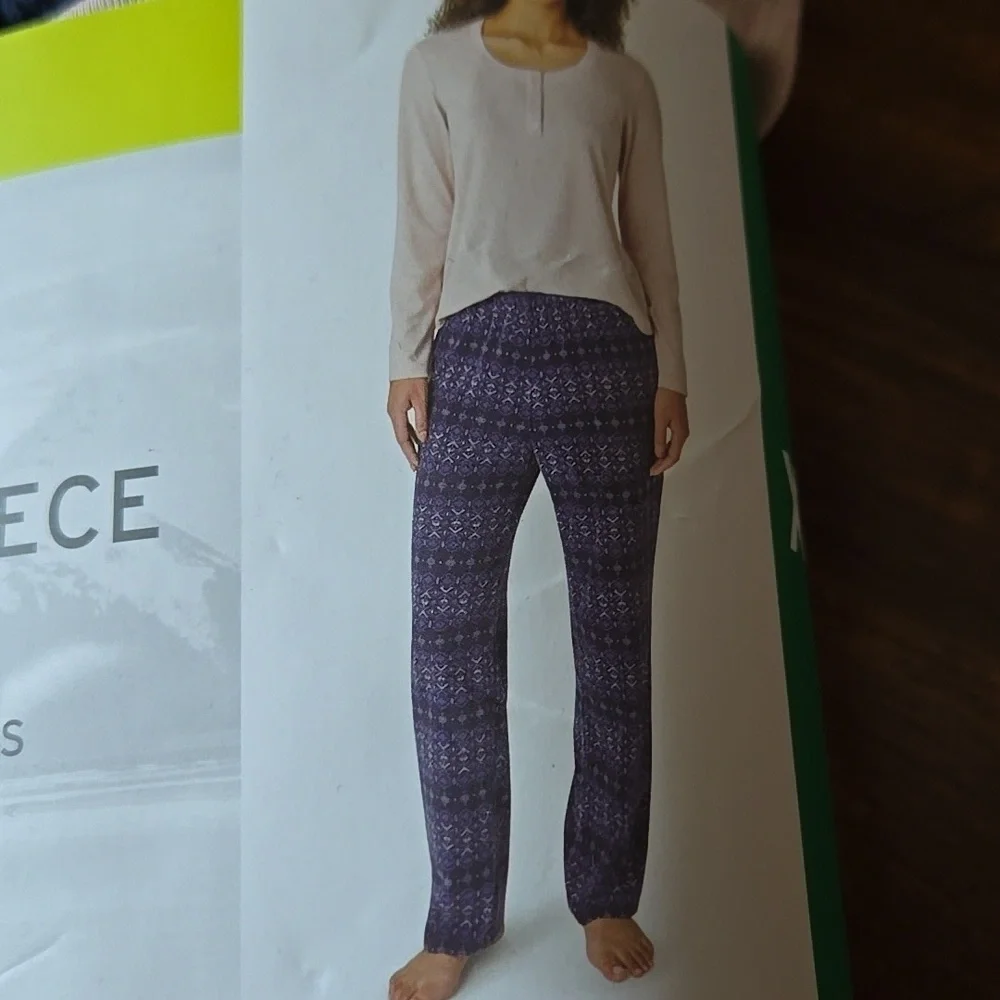 Eddie Bauer Pink and Blue Waffle Fleece 3 Piece Sleep Set - Picture 3 of 4